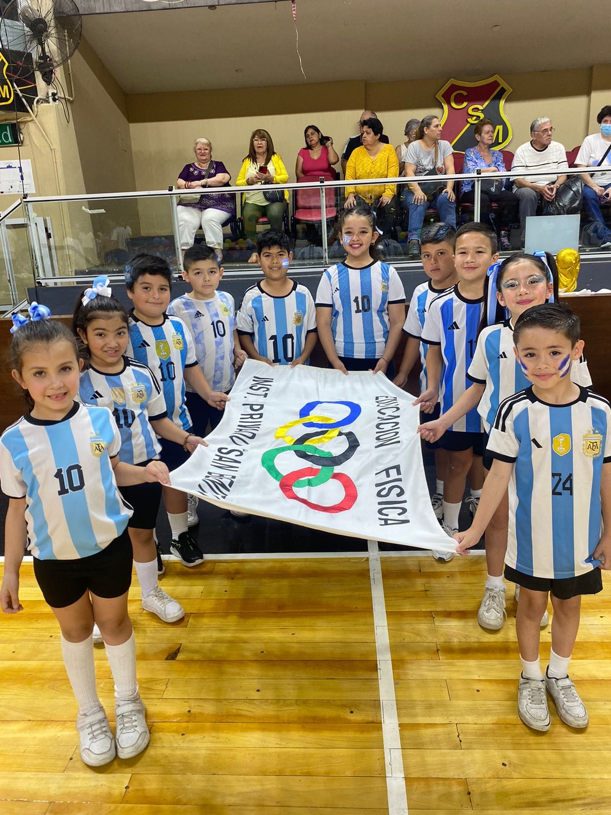 Juntos por la educación física