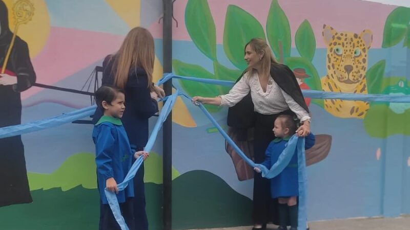 Inauguración del Mural Jardín El Conejito Azul